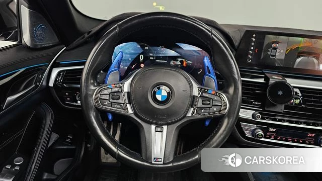 BMW 5 Series (G30) 2019 Белый из Кореи, фото 4