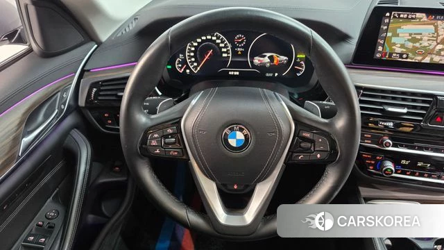 BMW 5 Series (G30) 2019 Небесно-голубой из Кореи, фото 4