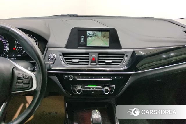 BMW 1 series 2018 Белый из Китая, фото 4