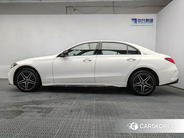 Mercedes-Benz Class C 2024 Белый из Китая, фото 4