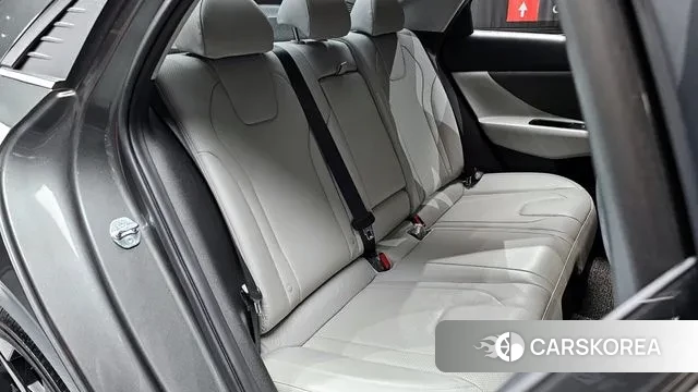 Hyundai Avante Hybrid (CN7) 2023 Серый из Кореи, фото 4