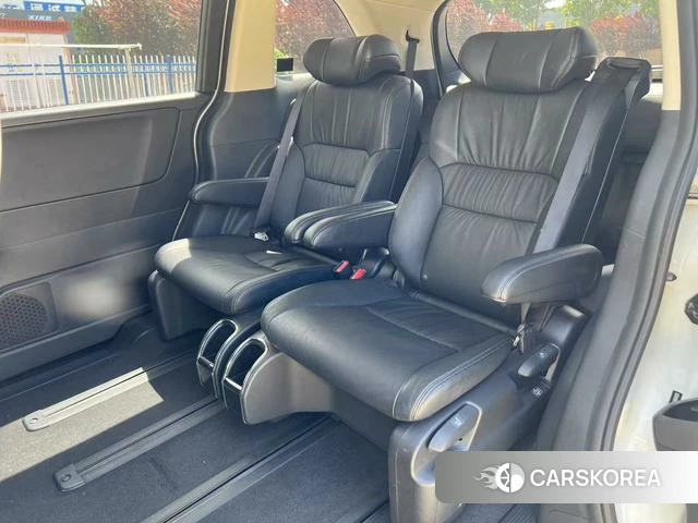 Honda Odyssey 2021 Белый из Китая, фото 4