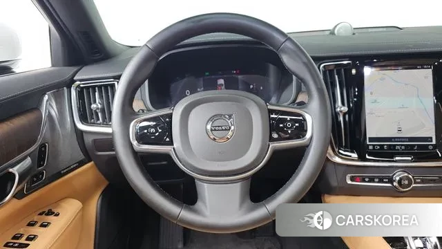 Volvo S90 2023 Белый из Кореи, фото 4