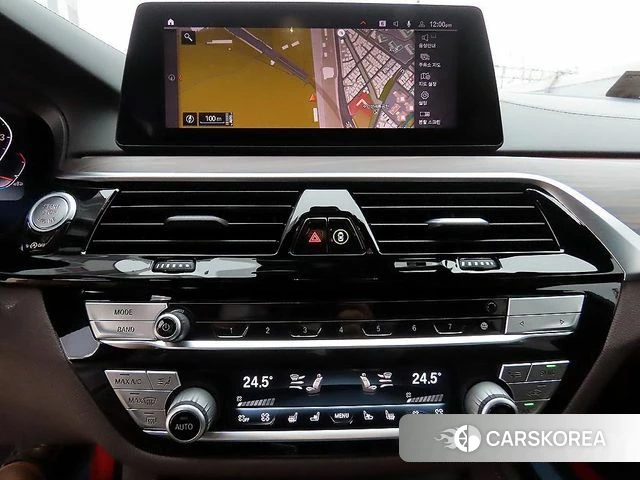 BMW 5 Series (G30) 2020 Белый из Кореи, фото 4