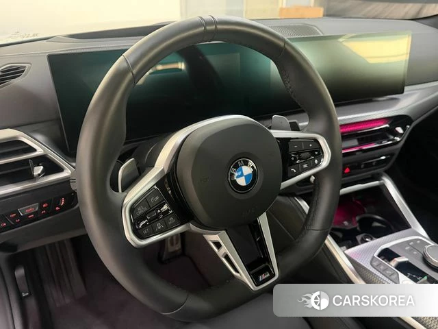 BMW 4 Series (G22) 2025 Небесно-голубой из Кореи, фото 4
