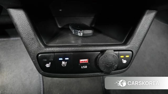 Kia The New Kia Ray 2023 Белый из Кореи, фото 4