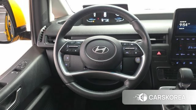 Hyundai Staria 2025 Желтый из Кореи, фото 4