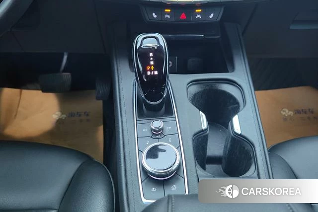 Cadillac XT4 2022 Черный из Китая, фото 4