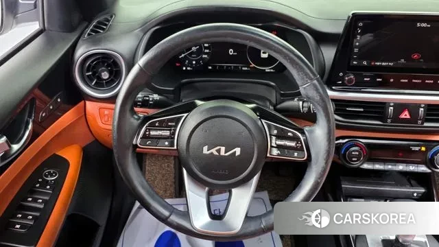 Kia The New K3 2nd generation 2021 Белый из Кореи, фото 4