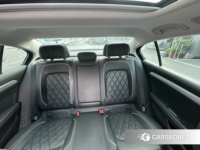 Volkswagen Magotan PHEV 2021 Черный из Китая, фото 4