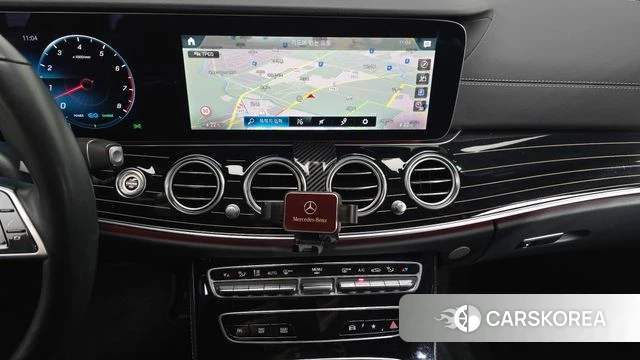 Mercedes-Benz E-Class W213 2021 Черный из Кореи, фото 4