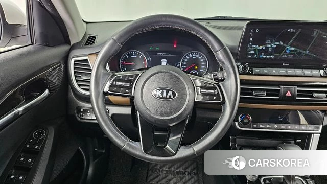 Kia Seltos 2021 Белый из Кореи, фото 4
