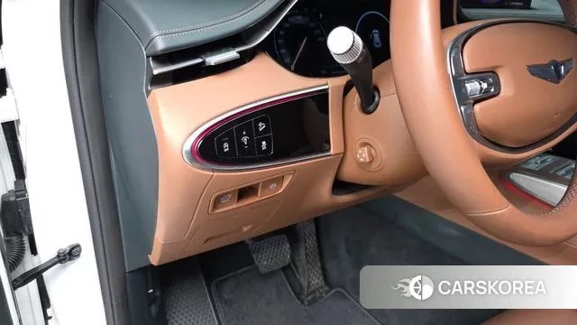 Genesis GV70 2022 Белый из Кореи, фото 4