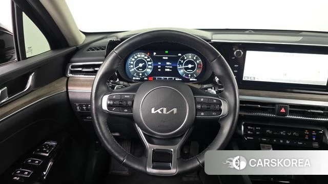 Kia K5 3rd generation 2023 Черный из Кореи, фото 4