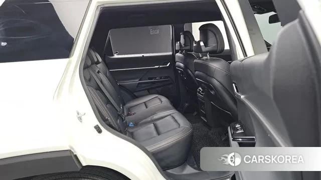 Ssangyong Torres EVX 2024 Белый из Кореи, фото 4