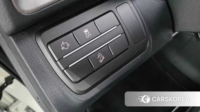 Ssangyong Tivoli Armor 2018 Белый из Кореи, фото 4