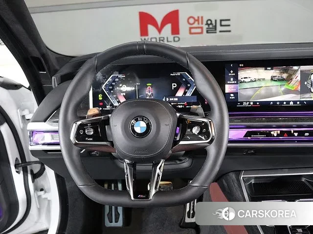 BMW 7 Series (G70) 2023 Белый из Кореи, фото 4