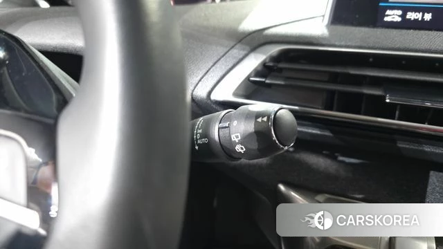 Peugeot 3008 second generation 2024 Белый из Кореи, фото 4