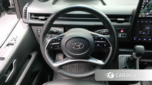Hyundai Staria 2023 Белый из Кореи, фото 4
