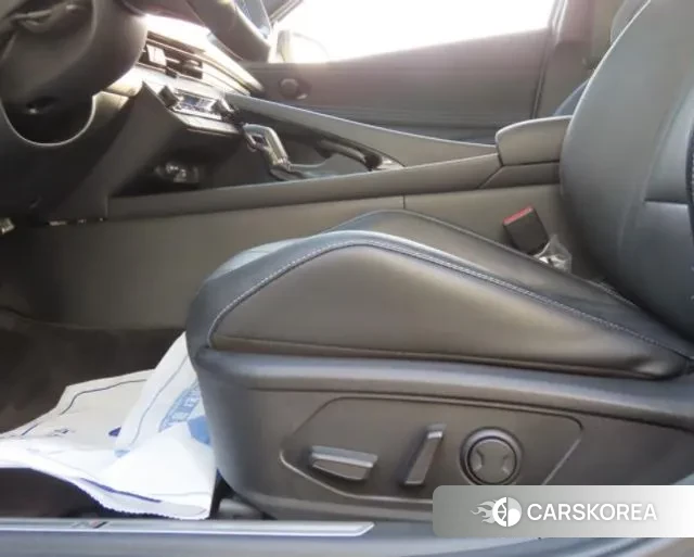 Hyundai The New Avante (CN7) 2023 Небесно-голубой из Кореи, фото 4