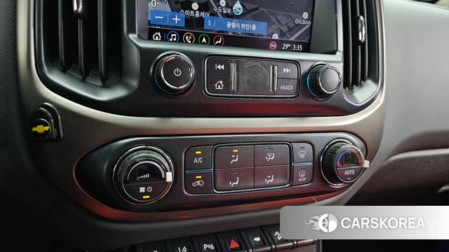 Chevrolet (GM Daewoo) Real New Colorado 2021 Черный из Кореи, фото 4