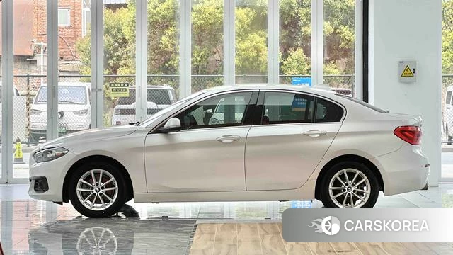 BMW 1 series 2018 Белый из Китая, фото 4