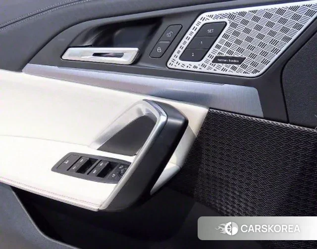 BMW X2 (U10) 2024 Темно-зеленый из Кореи, фото 4