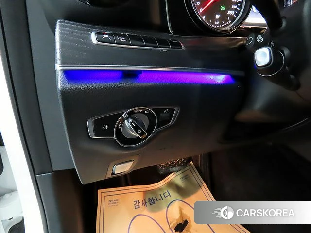 Mercedes-Benz E-Class W213 2018 Белый из Кореи, фото 4