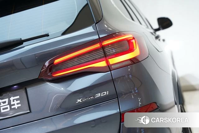BMW X5 (imported) 2021 Темно-серый из Китая, фото 4
