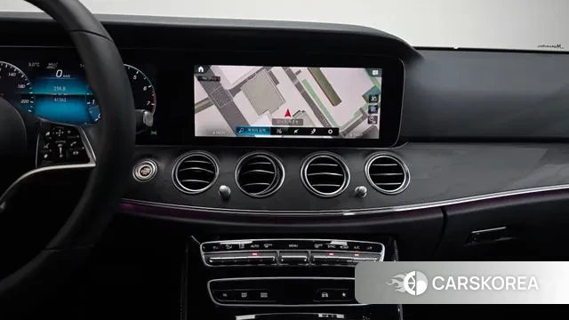 Mercedes-Benz E-Class W213 2022 Синий из Кореи, фото 4