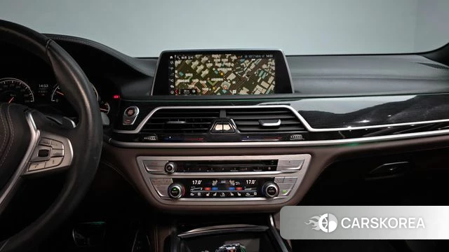BMW 7 Series (G11) 2018 Черный из Кореи, фото 4