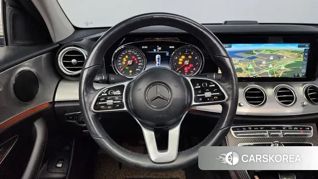 Mercedes-Benz E-Class W213 2019 Белый из Кореи, фото 4