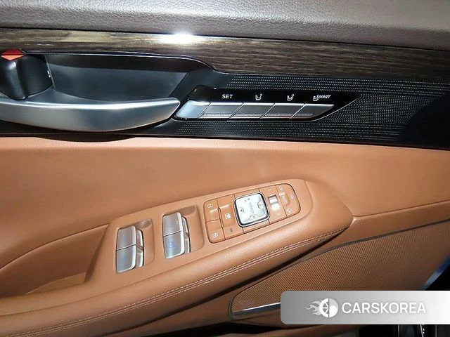 Genesis G90 2019 Черный из Кореи, фото 4