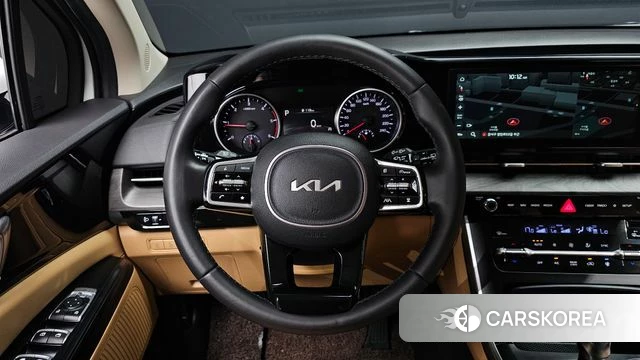 Kia Carnival 4th generation 2023 Белый из Кореи, фото 4