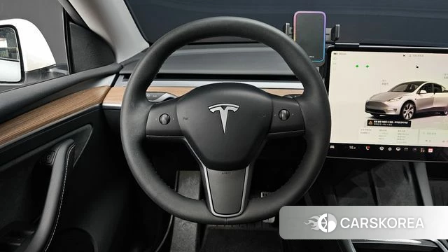 Tesla Model Y 2024 Белый из Кореи, фото 4