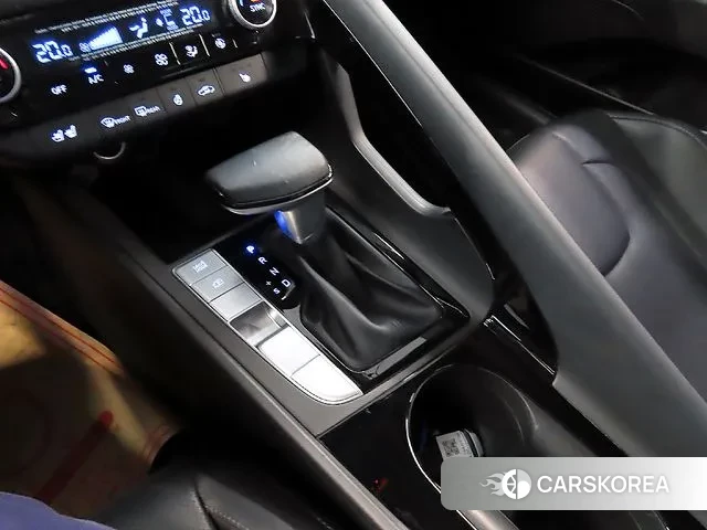 Hyundai Avante Hybrid (CN7) 2021 Серый из Кореи, фото 4