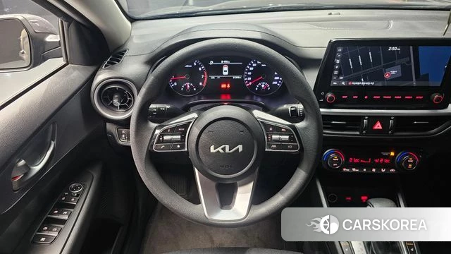 Kia The New K3 2nd generation 2021 Серый из Кореи, фото 4