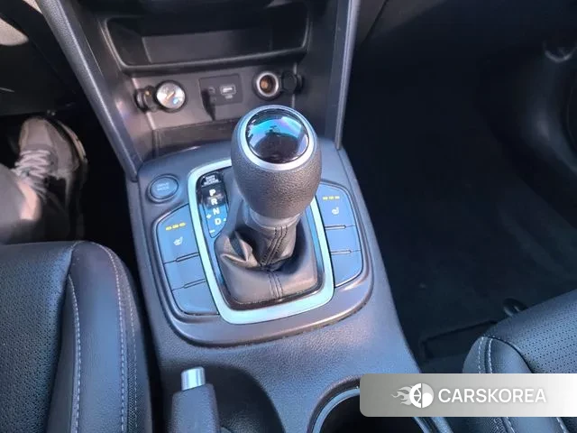 Hyundai Kona 2018 Белый из Кореи, фото 4