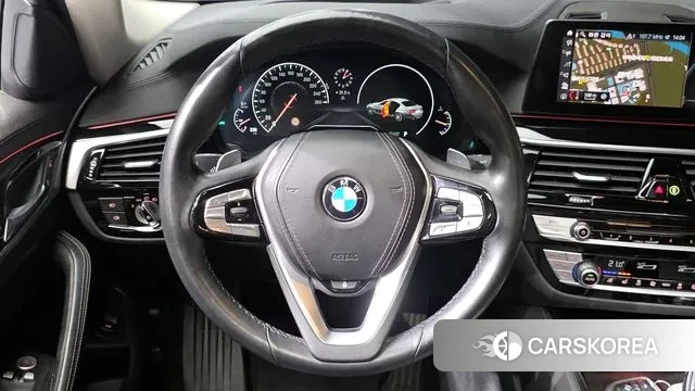 BMW 5 Series (G30) 2019 Белый из Кореи, фото 4
