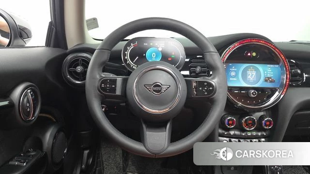 Mini Cooper 2023 Серебристо-серый из Кореи, фото 4