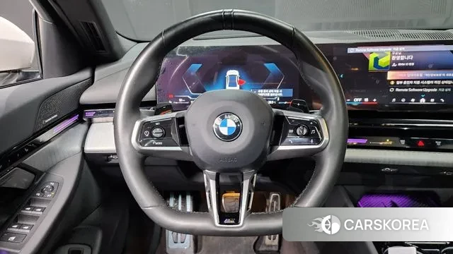 BMW 5 Series (G60) 2023 Белый из Кореи, фото 4