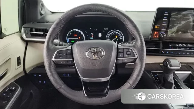Toyota Sienna 4th Generation 2023 Белый из Кореи, фото 4