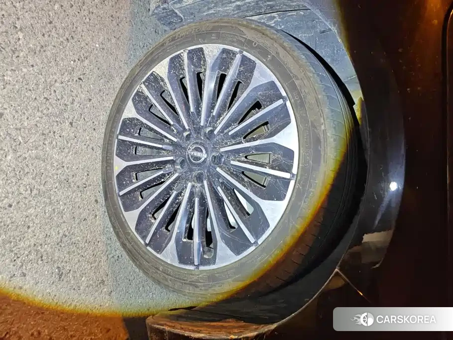 Nissan N7 2025 Черный из Китая, фото 4