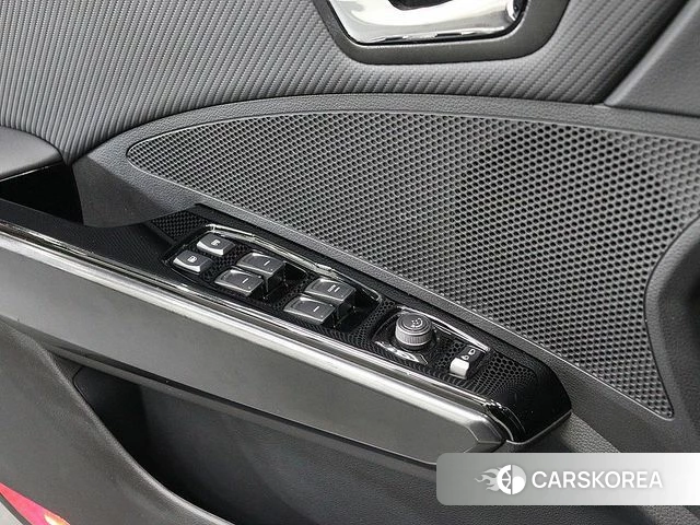 Ssangyong Tivoli Air 2021 Белый из Кореи, фото 4