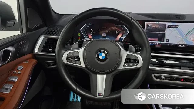 BMW X7 (G07) 2023 Белый из Кореи, фото 4