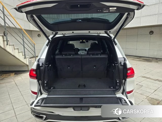 BMW X7 (G07) 2022 Белый из Кореи, фото 4
