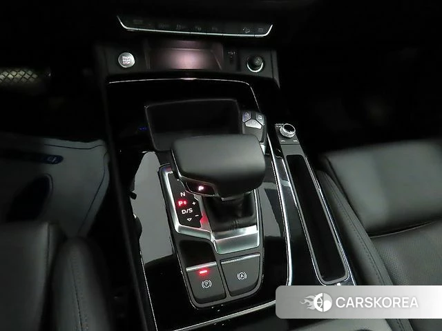 Audi Q5 (FY) 2024 Белый из Кореи, фото 4