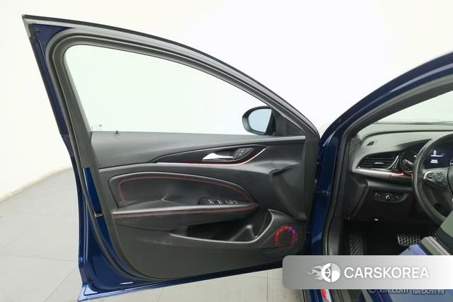 Buick Regal 2021 Синий из Китая, фото 4