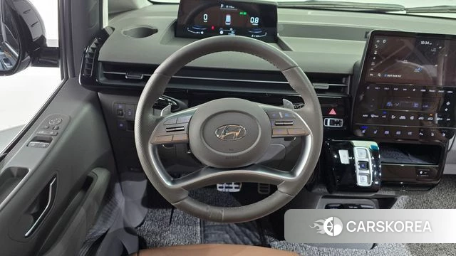 Hyundai Staria 2023 Серый из Кореи, фото 4