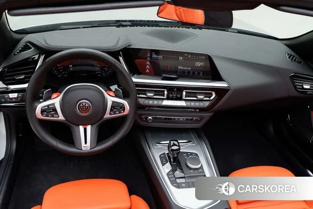 BMW Z4 2023 Серебристо-серый из Китая, фото 4